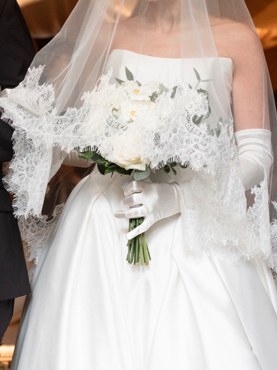 Cathedral length wedding veil main image 4